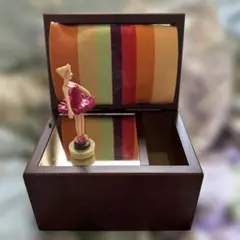 バレリーナフィギュア付きオルゴール