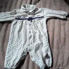 ベビー服 白と紺のドット