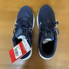 ニューバランス スニーカー