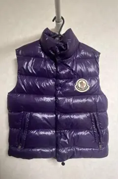MONCLER ダウンベスト パープル - メルカリ