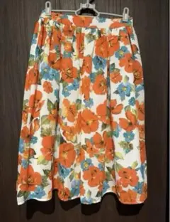 新品 CABANA in Bou Jeloud 膝丈 フレアスカート 花柄 Mのサムネイル