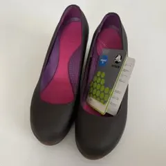 新品★ crocs クロックス 23.5㎝ W7.5 ウェッジソール パンプスのサムネイル
