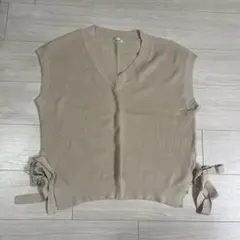 ベージュ ベスト