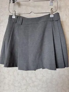 お値下げ中！　ZARA プリーツスカート