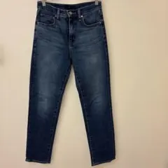 ストレートデニムパンツ