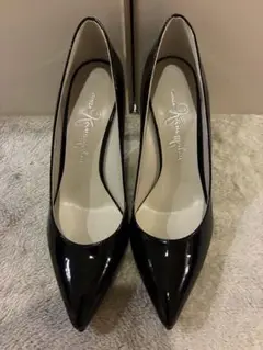 美品 銀座かねまつ ポインテッドトゥ ブラック 黒 22 1/2 DIANA