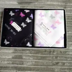 HANAÉ MORI 蝶柄ハンカチ2枚セット