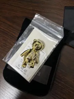 MaxMara テディベア ハート ブローチ - メルカリ