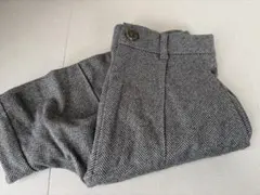 GU ジーユー　ヘリンボーンショートパンツ S