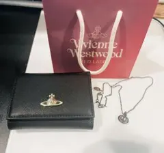 Vivienne Westwood 三つ折り財布 ブラック オーブ ネックレス