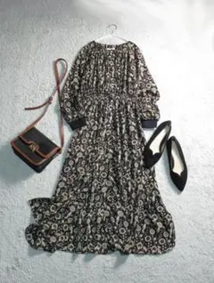 アウィーエフ オリエンタル フラワー 総柄 ロングフレア ワンピース 38