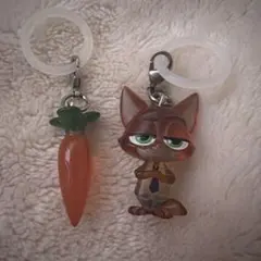 ズートピア めじるしアクセサリー ニックとにんじん