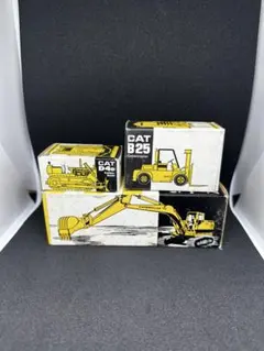 NZG社製 Caterpillar 769C ダンプトラック 1/50モデル NZG社製 Caterpillar 769C ダンプトラック 1/50モデル - メルカリ