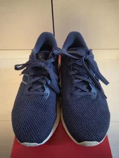 New Balance Fresh Foam ネイビーのサムネイル