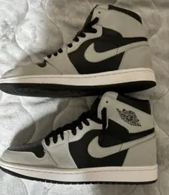Nike Air Jordan 1 シャドウ