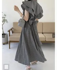 ギンガムチェック柄Vネックフリルフレアワンピース[ta050]