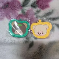 モンチッチレザー調キーホルダー チャムとタヌタヌ