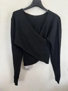 【新品未使用タグ付き】Ray BEAMS ブラックラップニットのサムネイル