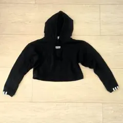 【送料無料!!】adidas クロップド丈 パーカー レディース