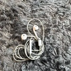 Apple ear pods 有線イヤフォン