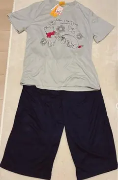 新品　パジャマ　くまのぷーさんのサムネイル