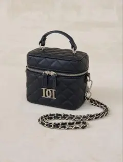 【新品未開封】❤️D a r i c h ❤️キルティングスクエアミニバッグＢＬＫ