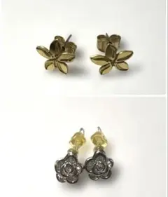 花の形状ピアス　2点セット