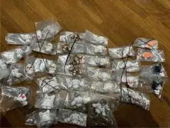 サンリオキャラクターズ めじるしアクセサリー2 ガチャ　6種　　19個セット