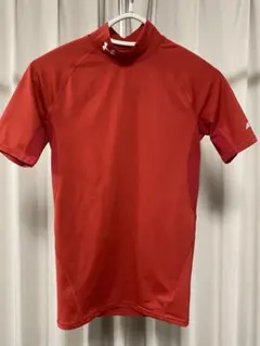 Under Armour ハイネック 半袖 インナーウェア レッド