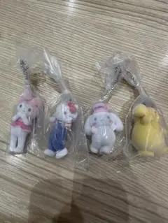 サンリオキャラクターズ　ミニチュアチャーム〜ライブキャラクター〜