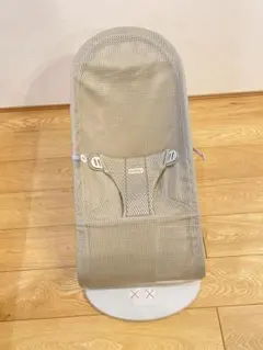 ほぼ未使用 BABYBJORN バウンサー メッシュ ベージュ 替えカバー付き