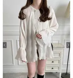 【新品タグあり】GRLシアーリボンサイドスリットブラウスdk1108アイボリー