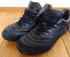 MORELIA ブラックサッカーシューズ