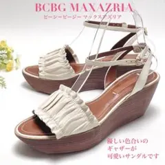 BCBG MAXAZRIA ビーシービージー マックスアズリア サンダルのサムネイル