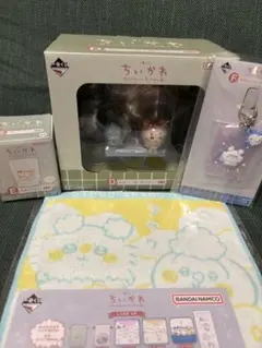 ちいかわ 一番くじ D賞 洗い場フィギュア モモンガ カニ　セット