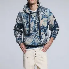 Desigual モザイク柄パーカー　オーバーサイズのサムネイル
