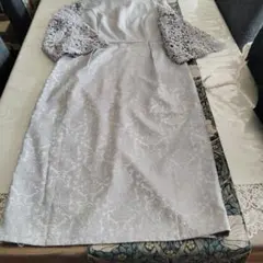 グレー レースフレア袖 パーティードレス