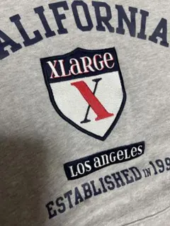【値下げ〇】 XLARGE エクストララージ フード付きスウェット パーカー