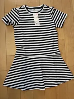 新品ユニクロソフトジャージーボーダーワンピース半袖ワンピース140サイズ