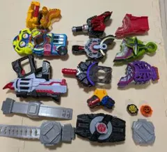 仮面ライダーギーツ　変身ベルトセット