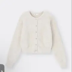新品未使用　GUシャイニー クルーネックカーディガン　ナチュラル