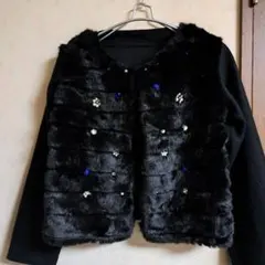 【新品タグ付き】お値下げ‼️T's Collection ノーカラージャケット