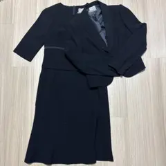 ブラックスーツ・ドレスとジャケットセット　9号