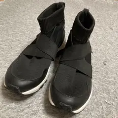 新品1PIU1UGUALE3 スリッポンスニーカー ブラック