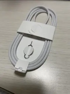 ホワイト USB-C 充電ケーブル　Apple iPhone 用