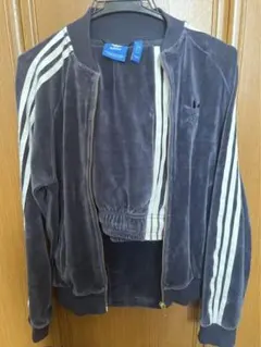 adidas originals トラックジャケット　セットアップ　ベロア