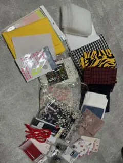 リバティ　ハギレ等