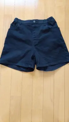 ユニクロ　キッズ　ショートパンツ 150