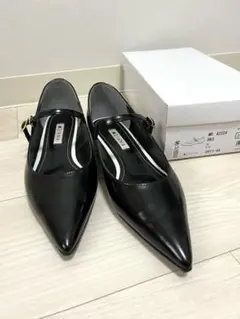 OHGA エナメル フラットシューズ ブラック 24.5cm - メルカリ