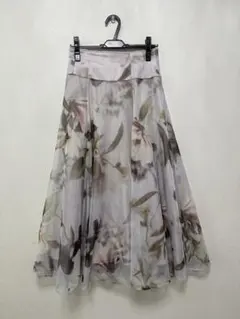 花柄シフォンフレアスカート